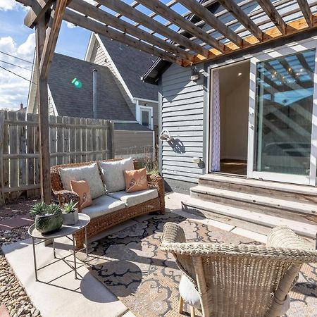 Luxurious Historic Renovated Bungalow Dt Rapid City With Private Patio Esterno foto