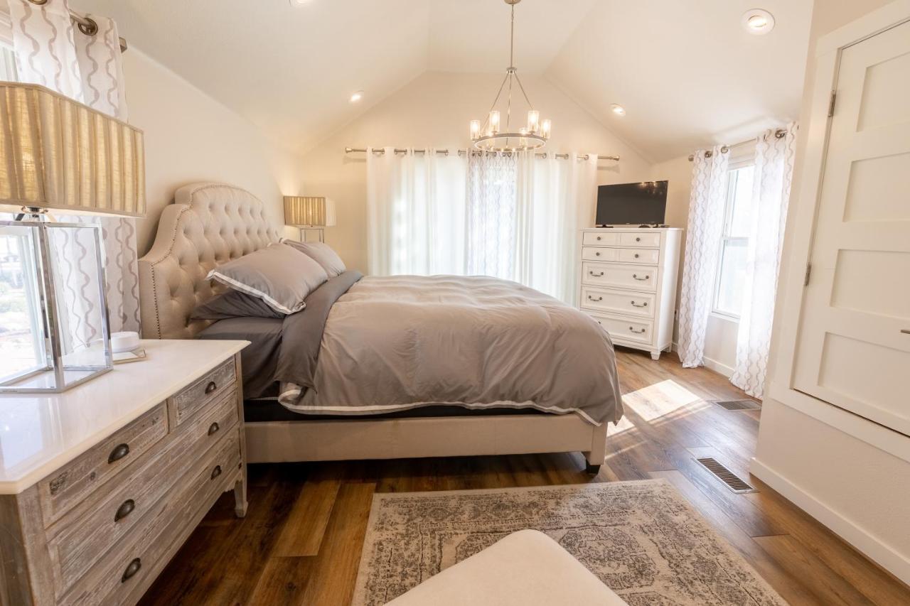 Luxurious Historic Renovated Bungalow Dt Rapid City With Private Patio Esterno foto