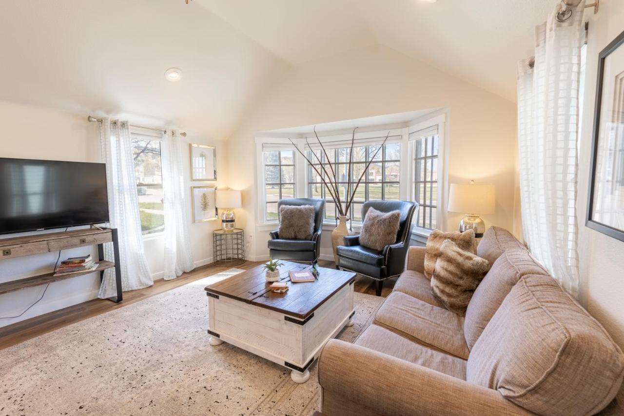 Luxurious Historic Renovated Bungalow Dt Rapid City With Private Patio Esterno foto