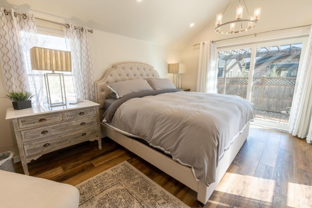 Luxurious Historic Renovated Bungalow Dt Rapid City With Private Patio Esterno foto